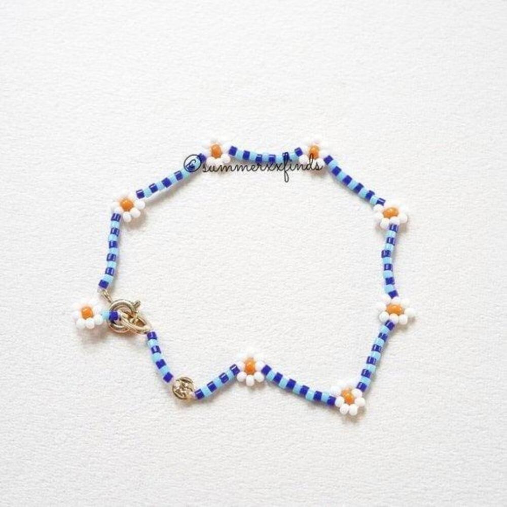 Roxanne Assoulin Daisy Bracelet - Picture 4 of 9